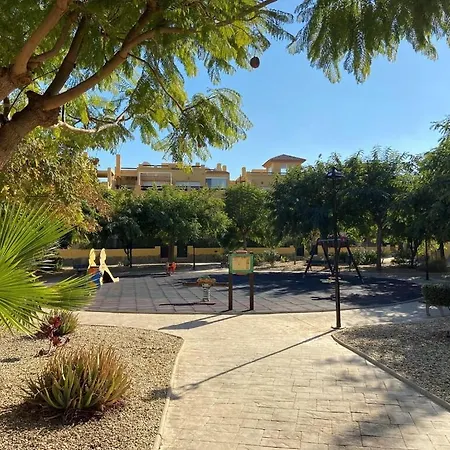 A Stunning 2 Bedroom 5 Min Walk To The Beautiful Beaches Of Vera Playa *